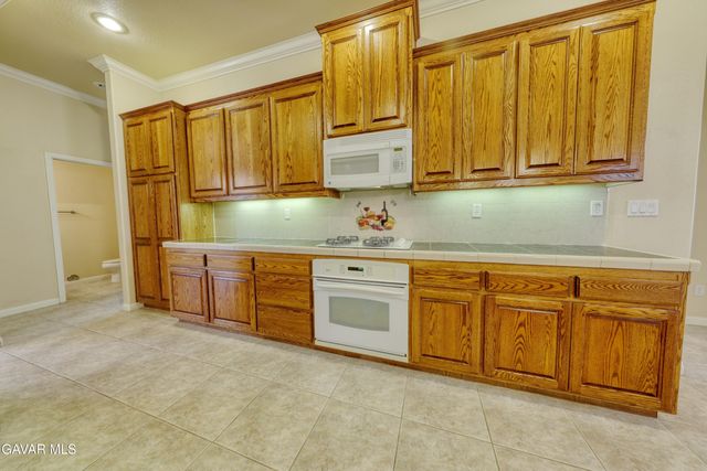 23780 Coyote Court, Tehachapi, CA 93561