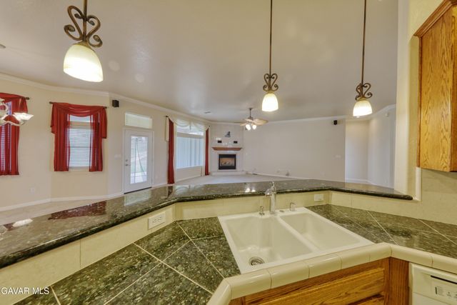 23780 Coyote Court, Tehachapi, CA 93561