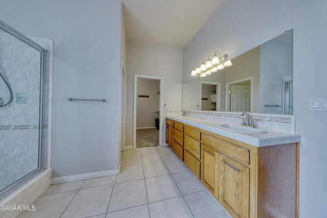 23780 Coyote Court, Tehachapi, CA 93561