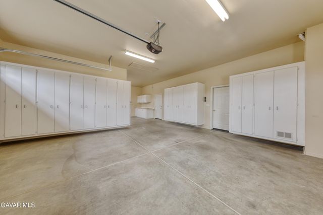 23780 Coyote Court, Tehachapi, CA 93561