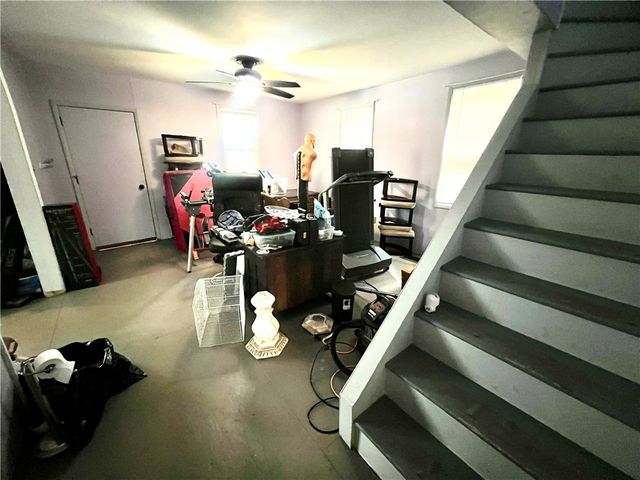 413 State Route 208, Pulaski Twp, PA 16140