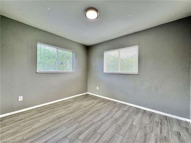 142 Harry AVE S, Lehigh Acres, FL 33973