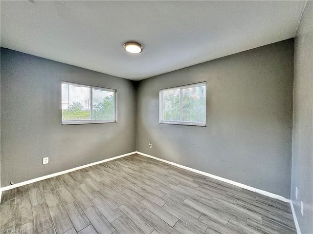 142 Harry AVE S, Lehigh Acres, FL 33973
