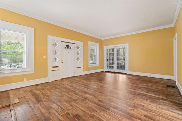 472 Parkway Drive, Atlanta, GA 30308