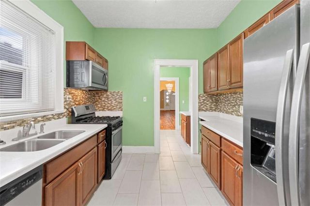 472 Parkway Drive, Atlanta, GA 30308
