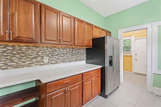 472 Parkway Drive, Atlanta, GA 30308