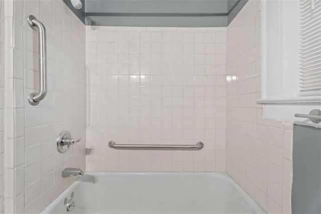 472 Parkway Drive, Atlanta, GA 30308