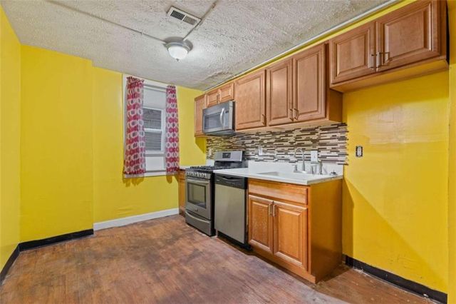 472 Parkway Drive, Atlanta, GA 30308