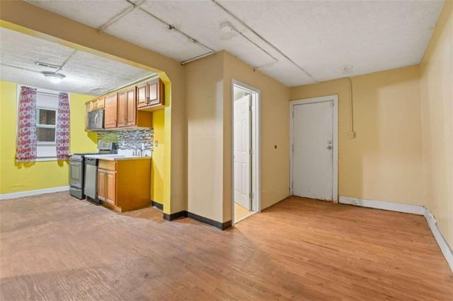 472 Parkway Drive, Atlanta, GA 30308