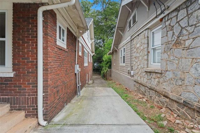 472 Parkway Drive, Atlanta, GA 30308