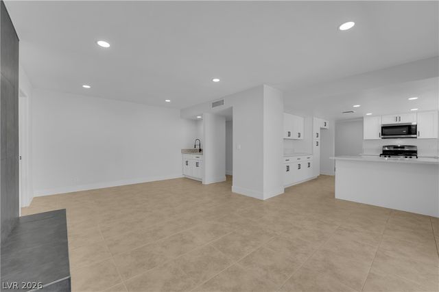 6756 Endora Drive, Las Vegas, NV 89103