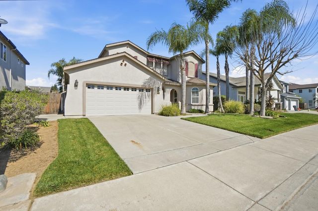 3231 Pocket Ave, Riverbank, CA 95367