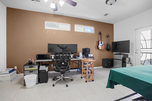 3231 Pocket Ave, Riverbank, CA 95367