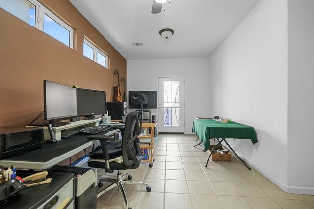 3231 Pocket Ave, Riverbank, CA 95367