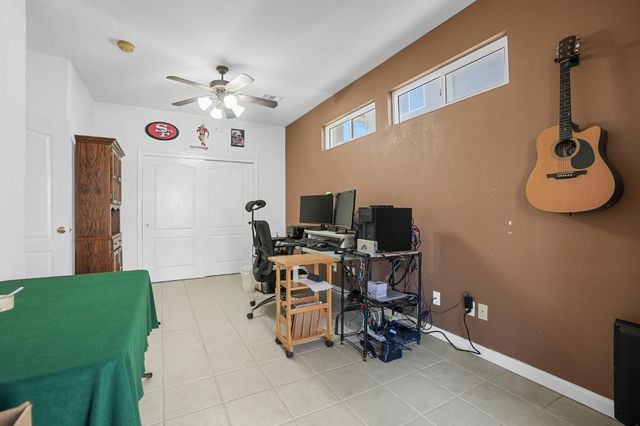 3231 Pocket Ave, Riverbank, CA 95367