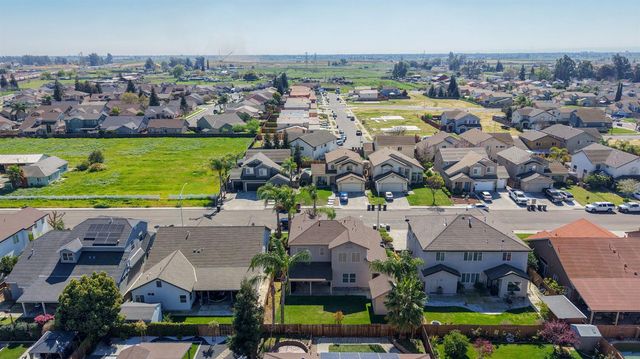 3231 Pocket Ave, Riverbank, CA 95367