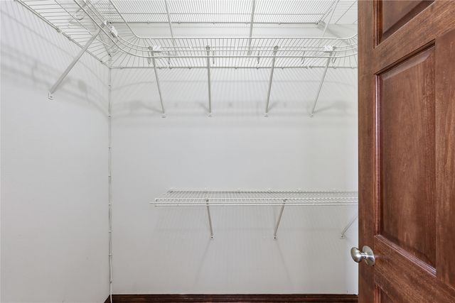 2815 44th St, Marion, IA 52302