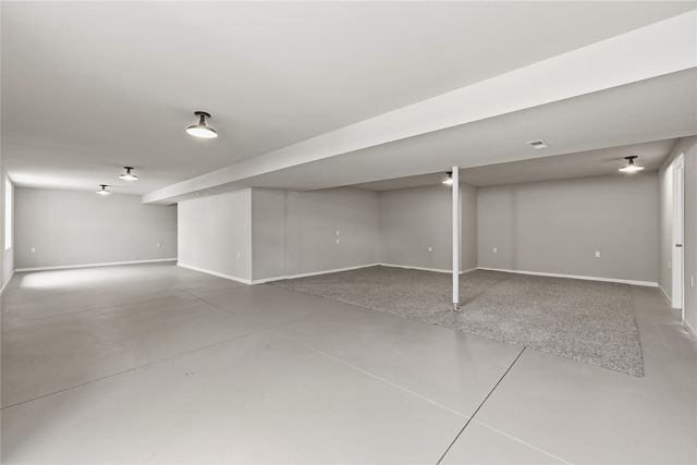 2815 44th St, Marion, IA 52302