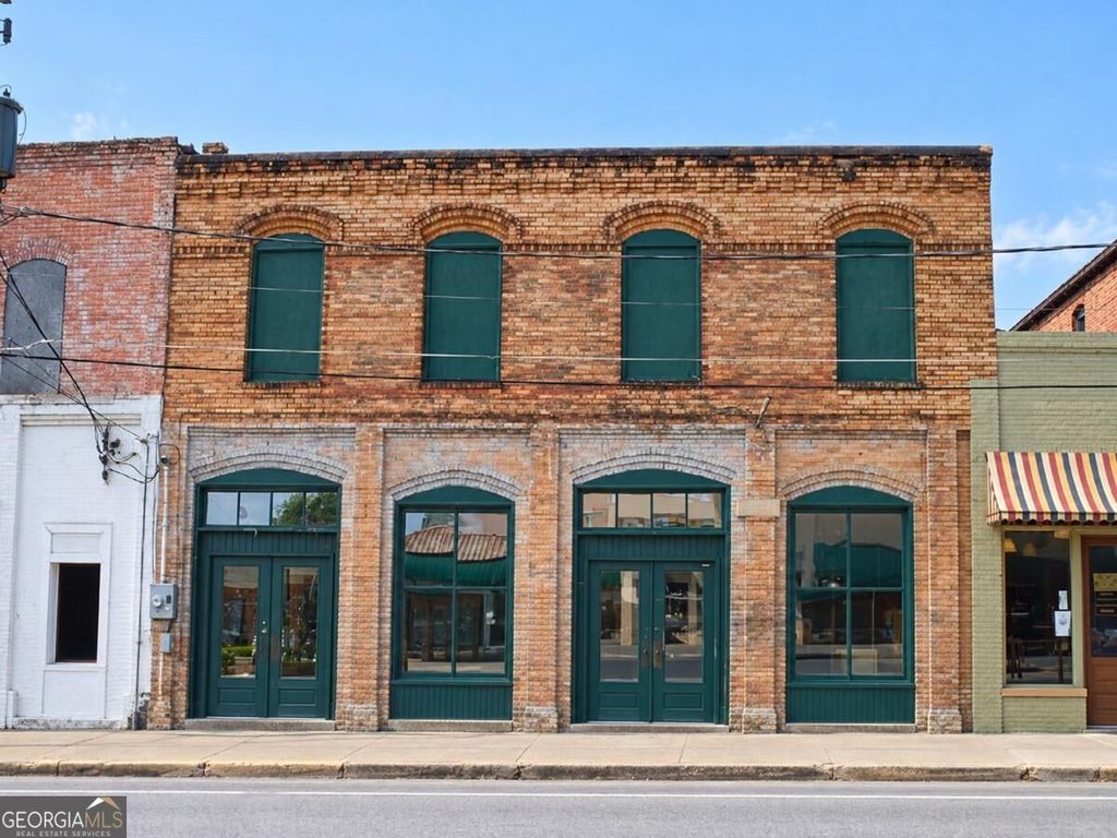 105 W Franklin Street, Hartwell, GA 30643 — exterior