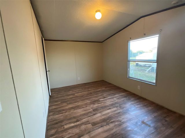 133 Country Oaks Street, Brazoria, TX 77422