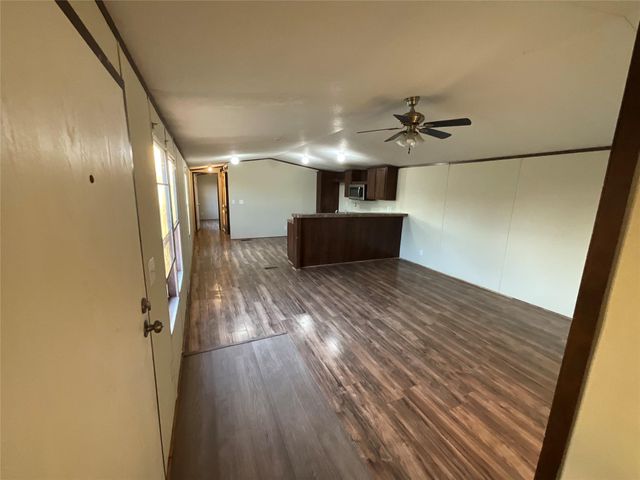 133 Country Oaks Street, Brazoria, TX 77422