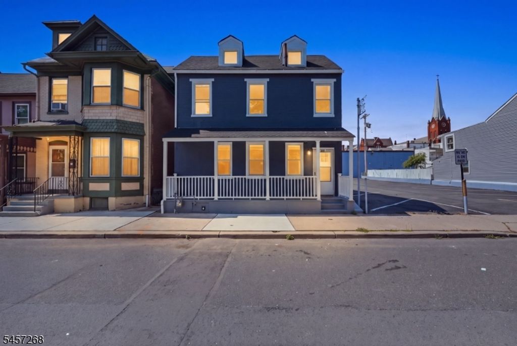124 Sitgreaves St, Phillipsburg Town, NJ 08865