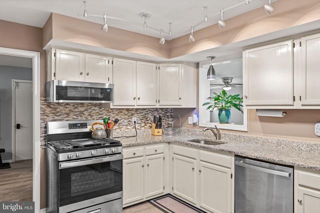182 WAGON WHEEL RD, West Norriton, PA 19403