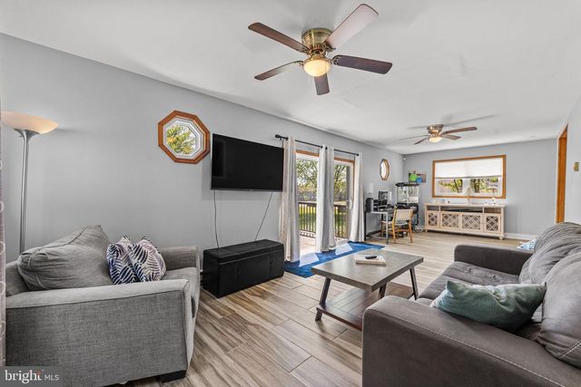 182 WAGON WHEEL RD, West Norriton, PA 19403