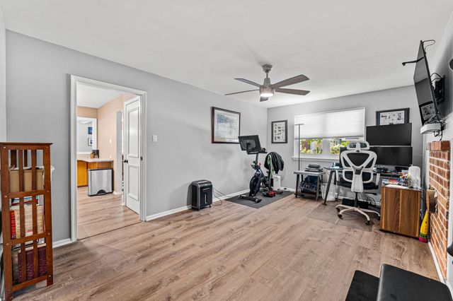 182 WAGON WHEEL RD, West Norriton, PA 19403