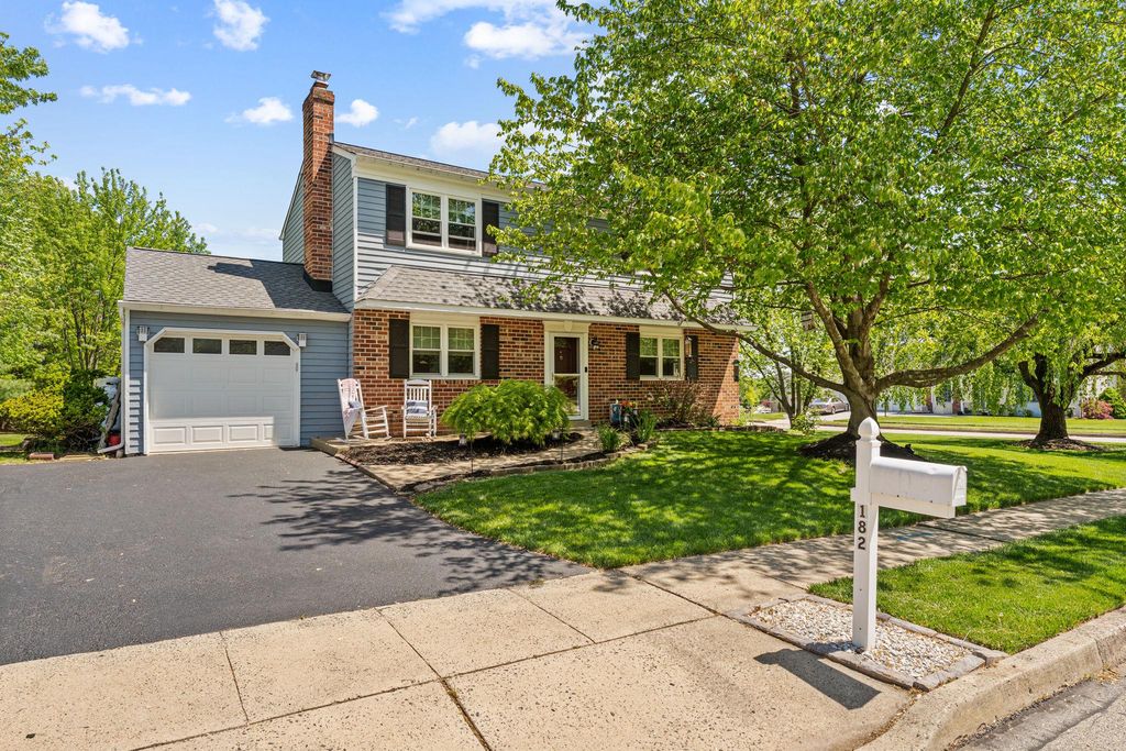 182 WAGON WHEEL RD, West Norriton, PA 19403