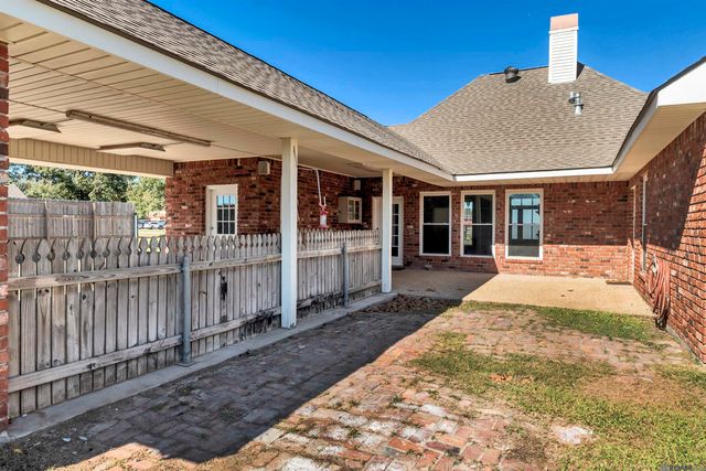 40261 Parker Rd, Prairieville, LA 70769