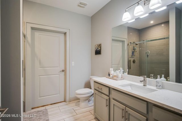 2501 Bienville Boulevard, 134, Ocean Springs, MS 39564