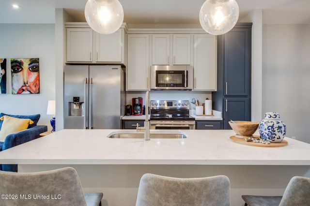 2501 Bienville Boulevard, 134, Ocean Springs, MS 39564