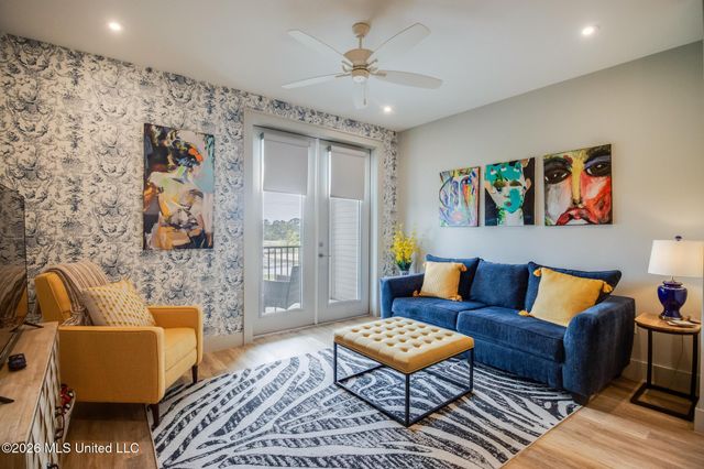 2501 Bienville Boulevard, 134, Ocean Springs, MS 39564