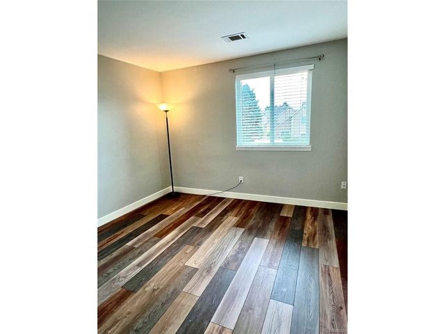 1960 S Xanadu Way 207, Aurora, CO 80014