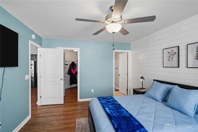 136 Waterhaven Way, Springboro, OH 45066