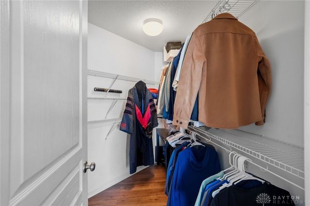 136 Waterhaven Way, Springboro, OH 45066