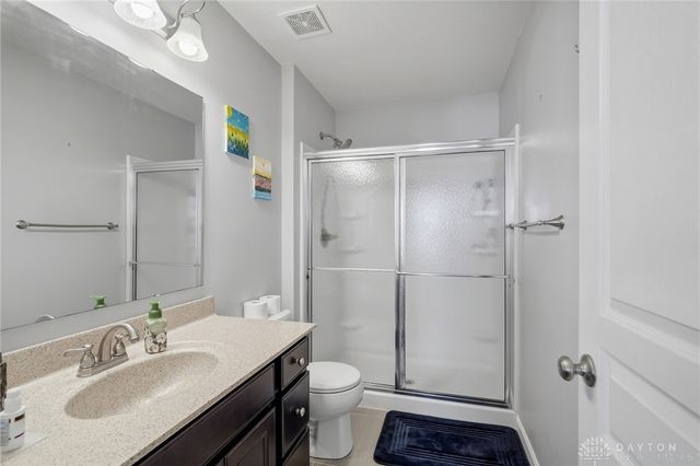 136 Waterhaven Way, Springboro, OH 45066