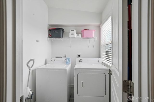 136 Waterhaven Way, Springboro, OH 45066