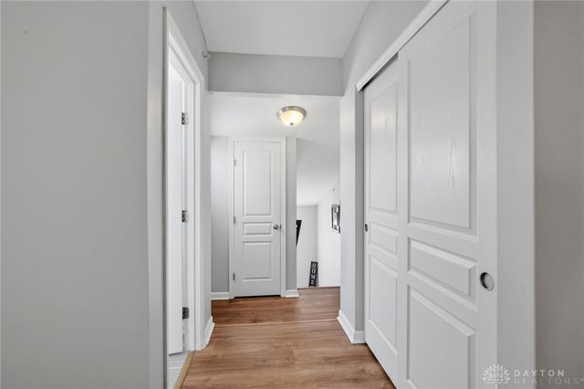 136 Waterhaven Way, Springboro, OH 45066