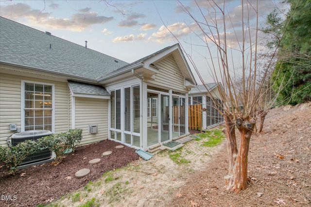 114 Knotts Valley Lane, Cary, NC 27519