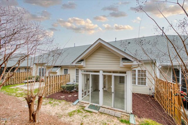 114 Knotts Valley Lane, Cary, NC 27519