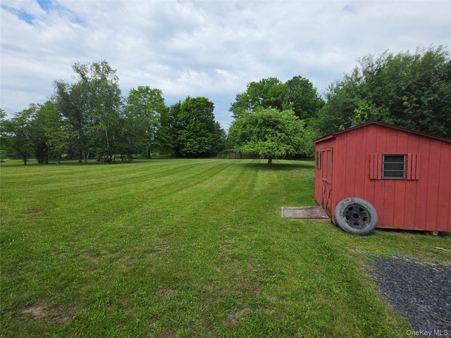 30 Shore Boulevard, Slate Hill, NY 10973