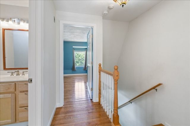 46 Pawtucket Blvd 32, Tyngsborough, MA 01879