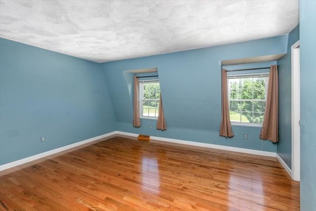 46 Pawtucket Blvd 32, Tyngsborough, MA 01879