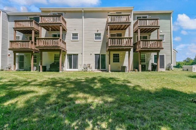 46 Pawtucket Blvd 32, Tyngsborough, MA 01879