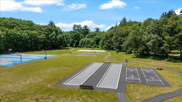 46 Pawtucket Blvd 32, Tyngsborough, MA 01879