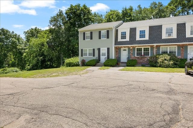 46 Pawtucket Blvd 32, Tyngsborough, MA 01879