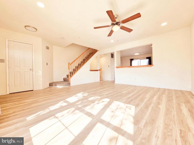 605 VILLAGER CIR, Baltimore, MD 21222