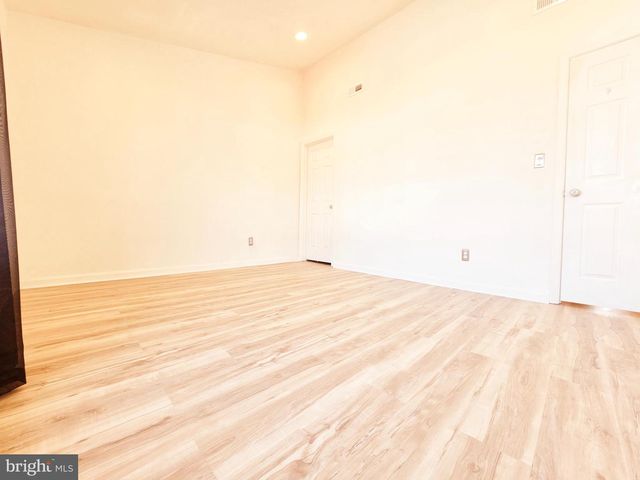 605 VILLAGER CIR, Baltimore, MD 21222